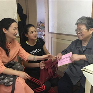 Assist Students from Special Family