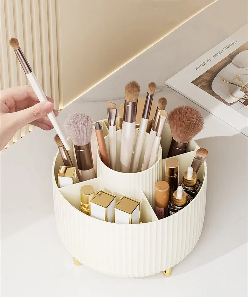 Makeup brush organizer
