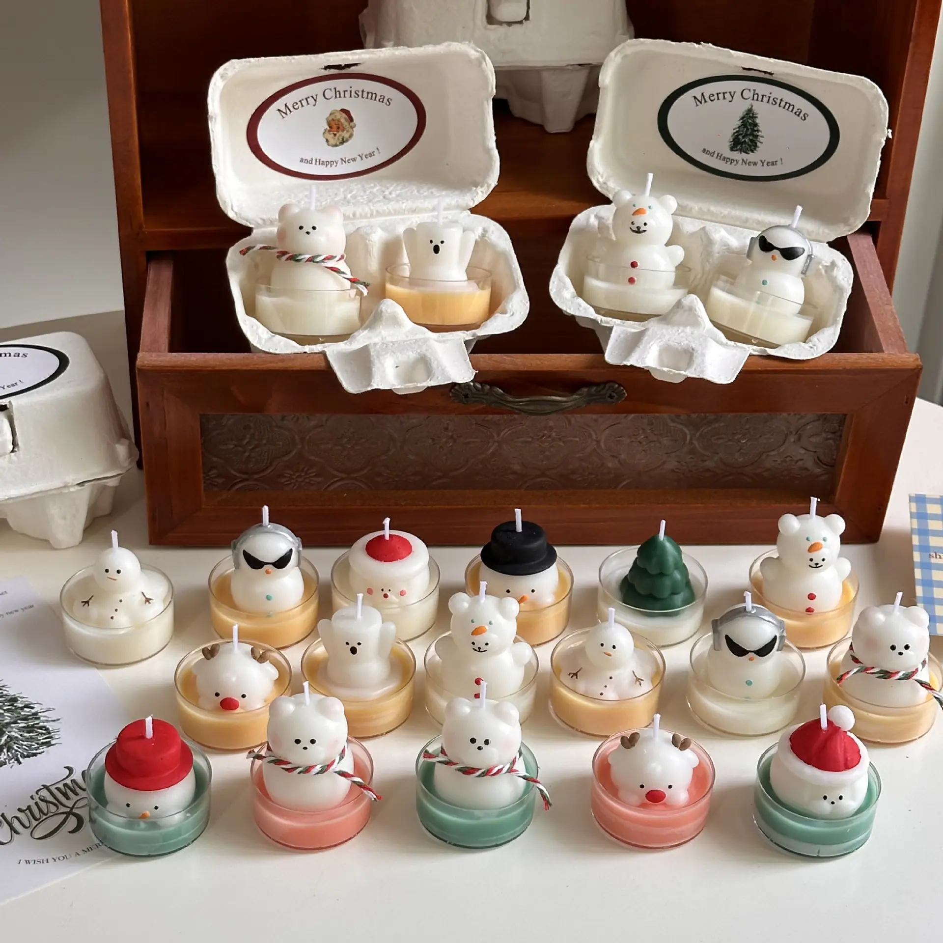 Christmas Cute Hand-painted Aromatherapy Small Tea Wax Candle Snowman Ornaments Gifts Christmas Cute Hand-painted Aromatherapy Small Tea Wax Candle Snowman Ornaments Gifts