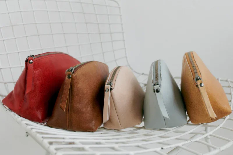 A New Era of Functionality and Specialization in Cosmetic Bag Design