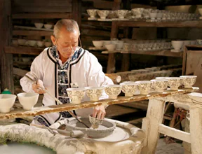 Cerâmica fabricada na China