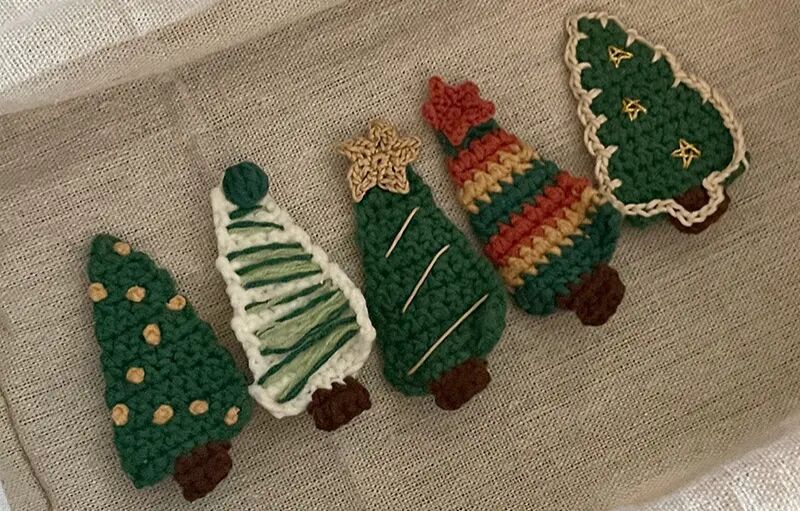 christmas-accessories-from-yiwu-accessories-market